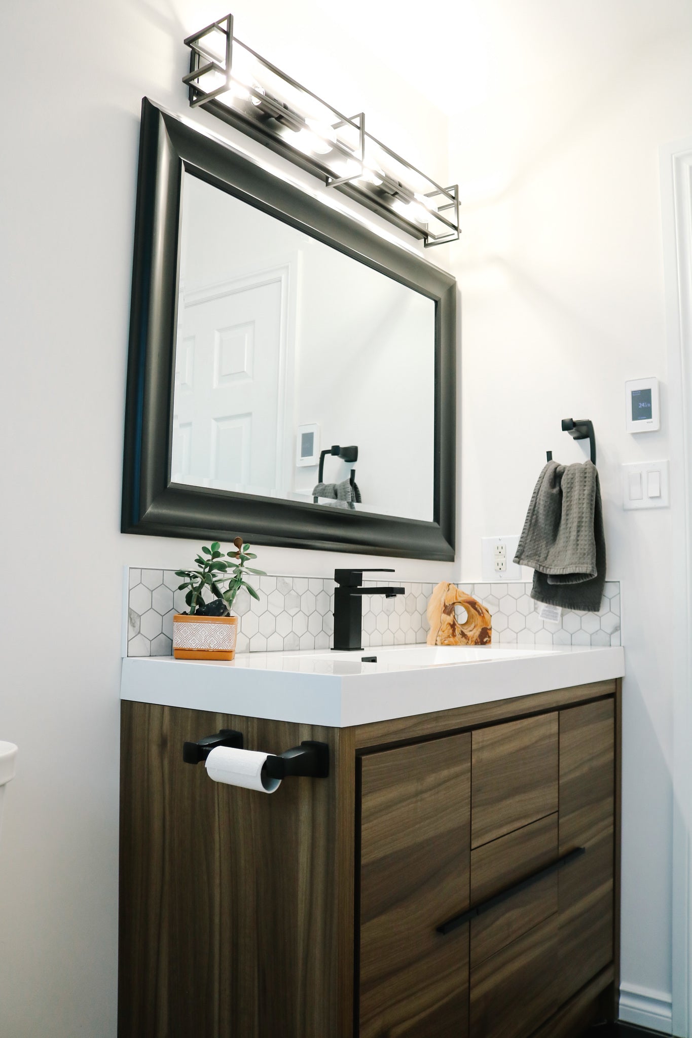 custom bathroom vanity